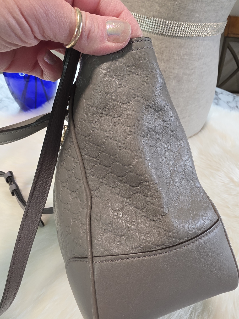 Gucci BreeMicro GG Embossed Small Shoulder/crossbody Tote - Picture 14 of 15